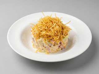 Салат м'ясний з картоплею пай(200г)