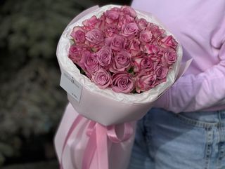 Букет 40 Лавандова троянда Thriller 25 шт