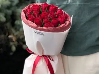 Букет Червона троянда Мадам Ред 15 шт