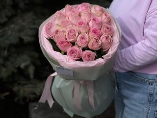 Букет 29 Рожева троянда Heidi 21 шт