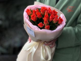 Букет 31 Помаранчева троянда Команч 19 шт