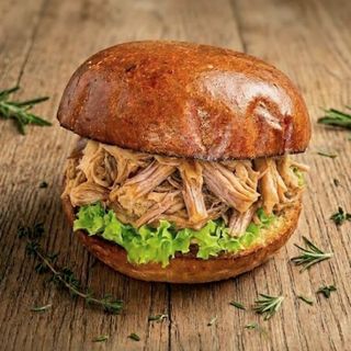 Бургер "Pulled Pork " (300г)