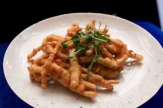 Сулугуні в клярі (100г)