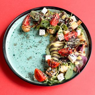 Салат з телятиною 225г