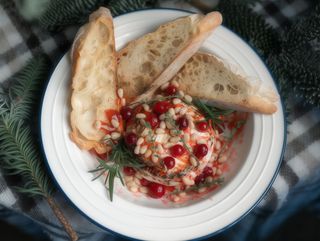 Запечений сир Камамбер з журавлиновим кюлі (250г)