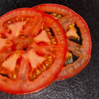 Томати (30 г)