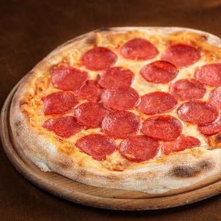 Піца Пепероні (560г)