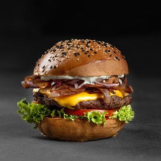 Бургер з беконом (300 г)