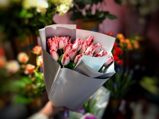 Букет з 21-го червоного голландського тюльпану