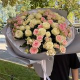 Букет «Мікс троянд Гуд Муд та Сноу Волд»