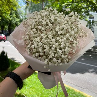 Букетик комплімент з гіпсофіл