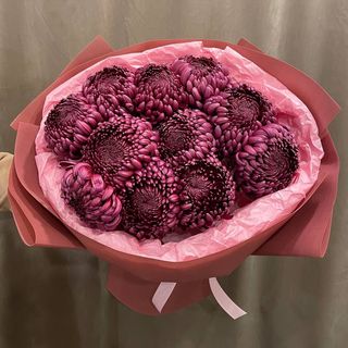 Букет з хризантем «Бігуді»