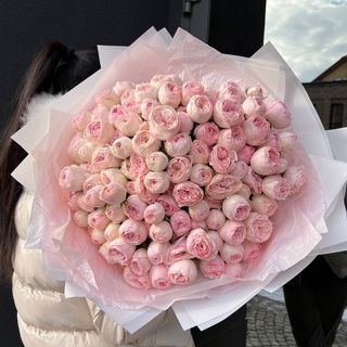 XL преміум Букет з кущових піоновидних троянд