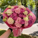 Букетик з троянд та еустом «Флора»