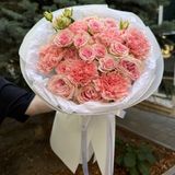 Букет з троянд  та діантусів