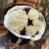 Букет «Хеліборус»