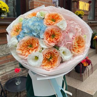 Букет «Вишукані квіти»