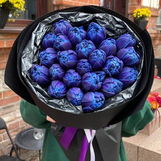 Букет з космічних тюльпанів 