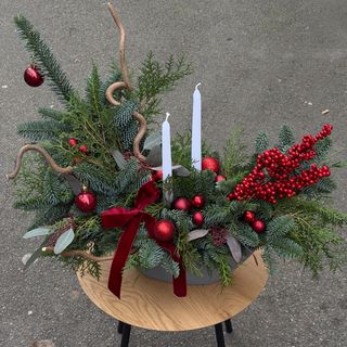 Преміальна зимова композиція в кашпо