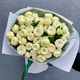 Букет з Піоновидних троянд