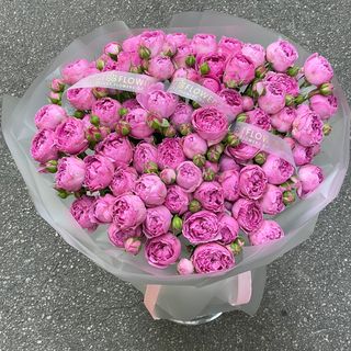 Букет з троянд «Місті» в матовому оформлення