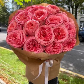 Букет з 21 троянди «Пінк Експрешн»