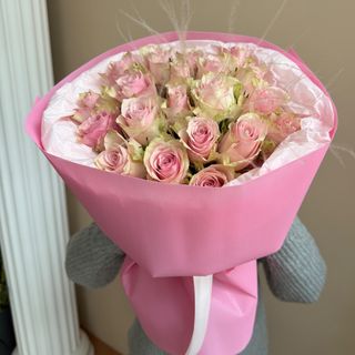 Букет з 19 трояндочок та стіфи