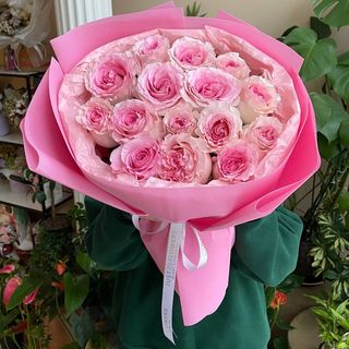 Букет з 15 еквадорських троянд «Мандала»