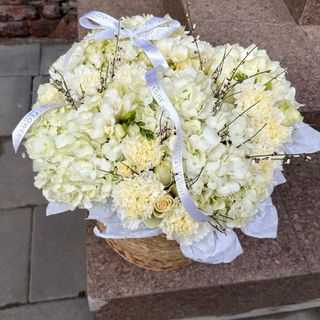 Збірний білий кошик