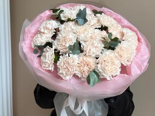 Букет з діантусів та евкаліпту «Зефірки»