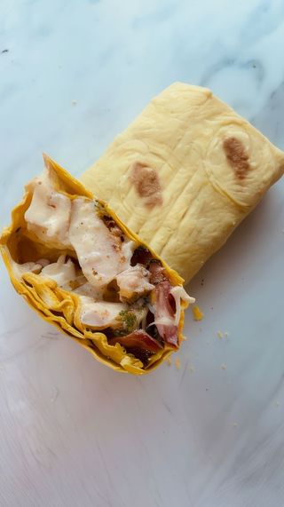 Шаурма Сулугуні з м'ясом (550г)