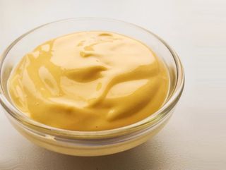 Сирний соус