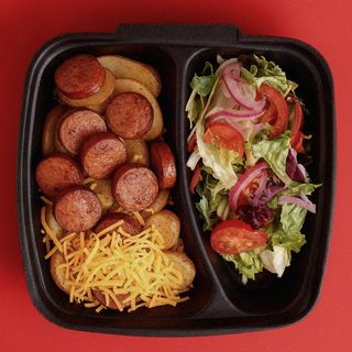 Ланчбокс з ковбасками