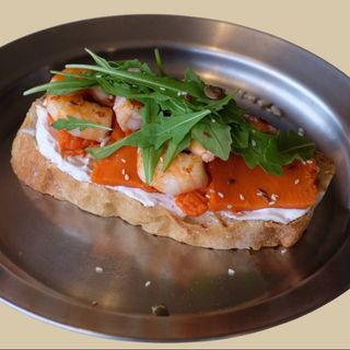 Тост з креветкою