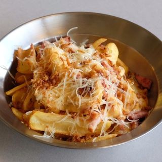 Діпи з шинкою та сирним соусом (300г)