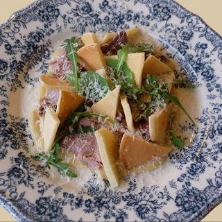 Панкейки з ростбіфом