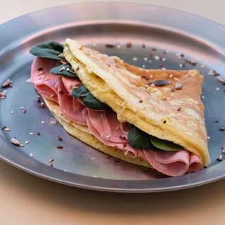 Омлет з мортаделлою