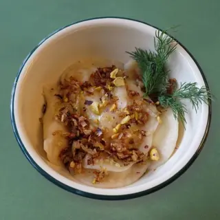 Вареники з картоплею та маслом