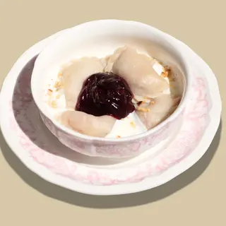 Вареники з вишнею