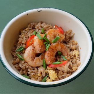 Смажений рис з кеветкою
