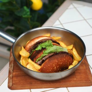 Бургер із яловичиною (500г.) 