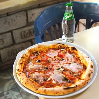 Комбо з пицей Американо