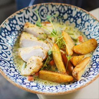 Куряче філе-гриль з овочами (350г.)