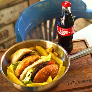 Комбо Бургер із яловичиною