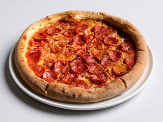 Піца Пепероні (400г.)