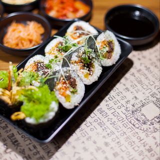 Кімпаб яловичина/김밥 (275г)