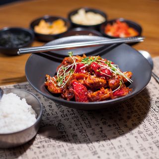 Чеюк Покким/제육볶음(420г)