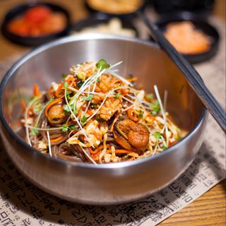 Хемуль Чьольмьон/해물 젤면 (400 г)