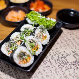 Кімпаб крабова паличка, консервований тунець/김밥 (275г)