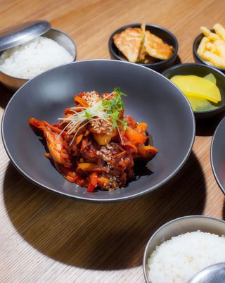 Такогі Допаб닭고기덮밥(400 г)